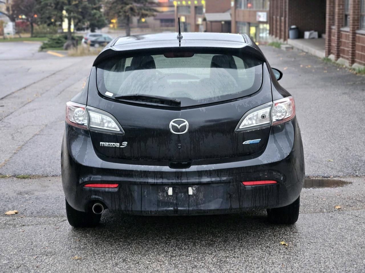 2013 Mazda MAZDA3 HB Sport GS-SKY, NO ACCIDENT, LEATHER, SUNROOF, PO Photo4