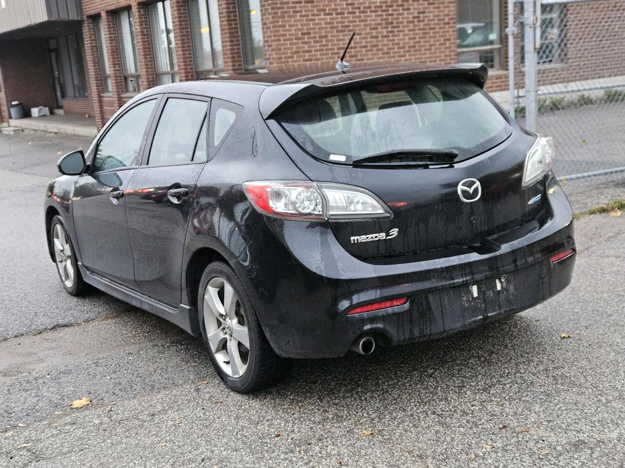 2013 Mazda MAZDA3 HB Sport GS-SKY, NO ACCIDENT, LEATHER, SUNROOF, PO Photo