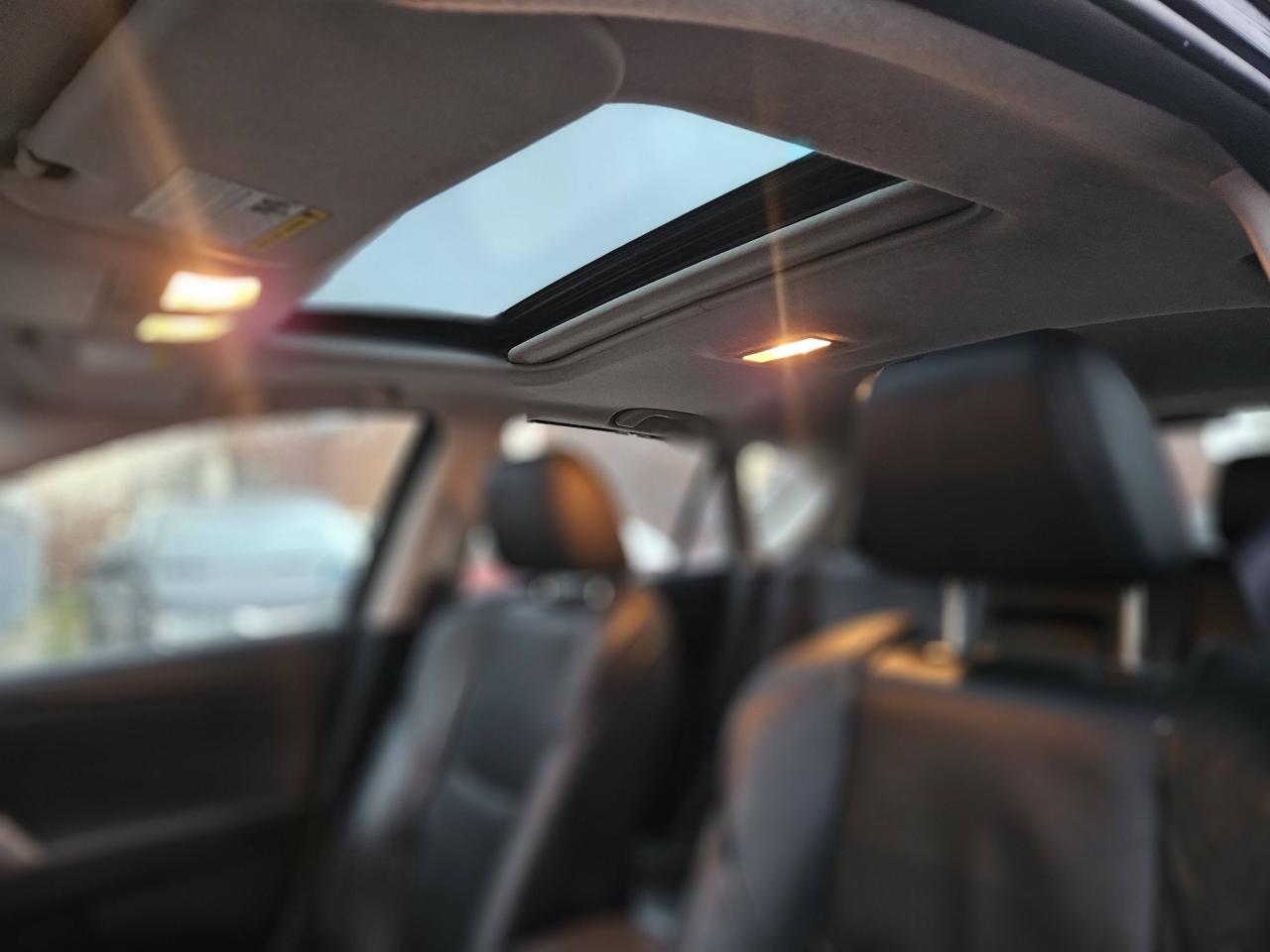 2013 Mazda MAZDA3 HB Sport GS-SKY, NO ACCIDENT, LEATHER, SUNROOF, PO Photo