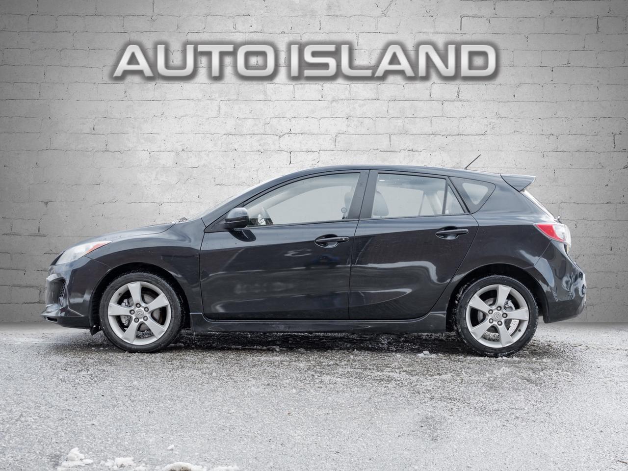 2013 Mazda MAZDA3 HB Sport GS-SKY, NO ACCIDENT, LEATHER, SUNROOF, PO Photo