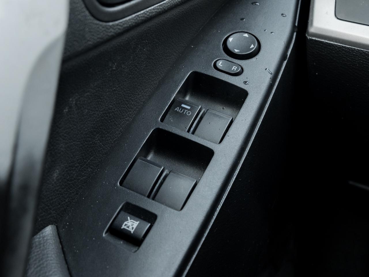 2013 Mazda MAZDA3 HB Sport GS-SKY, NO ACCIDENT, LEATHER, SUNROOF, PO Photo