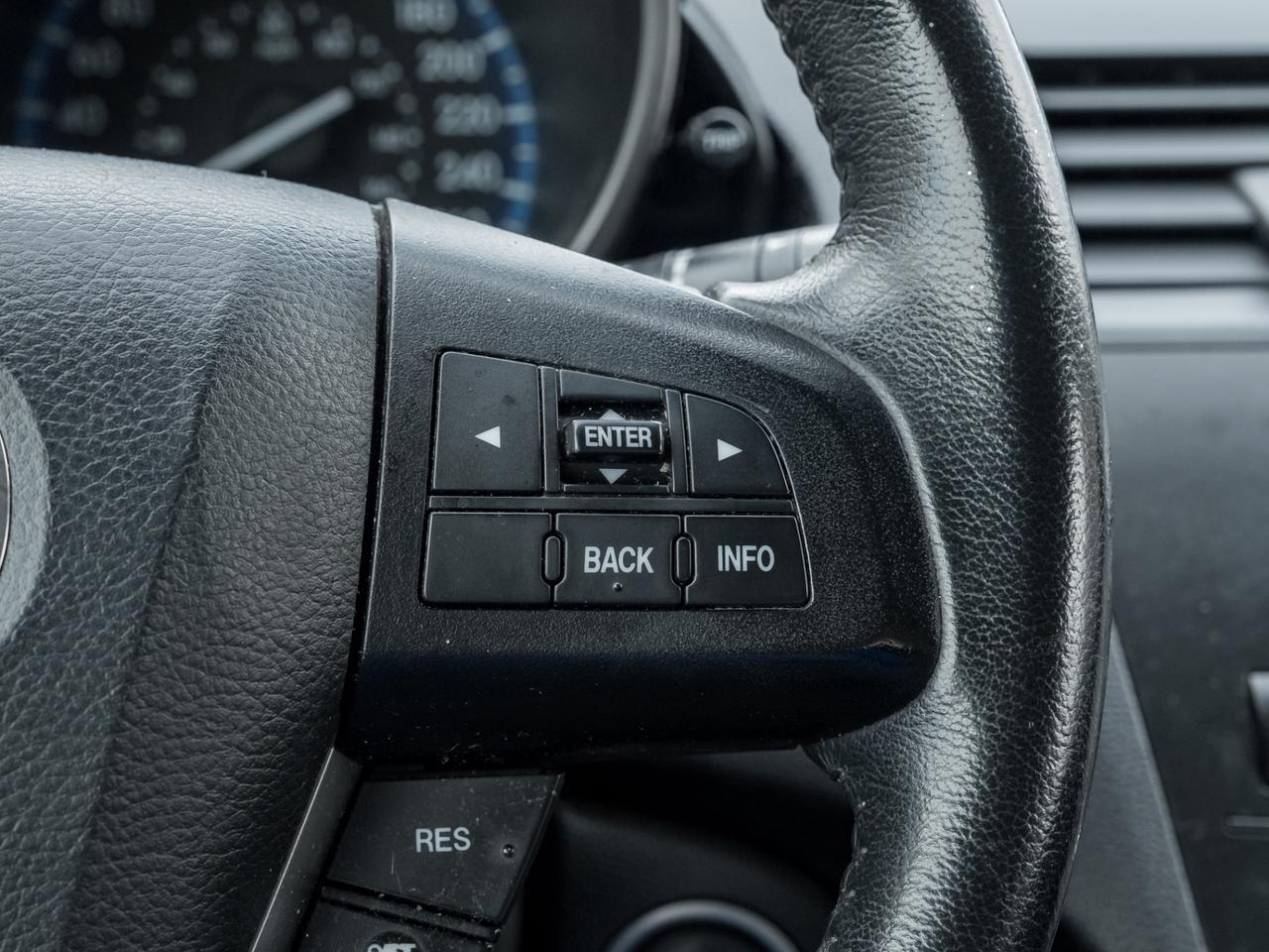 2013 Mazda MAZDA3 HB Sport GS-SKY, NO ACCIDENT, LEATHER, SUNROOF, PO Photo