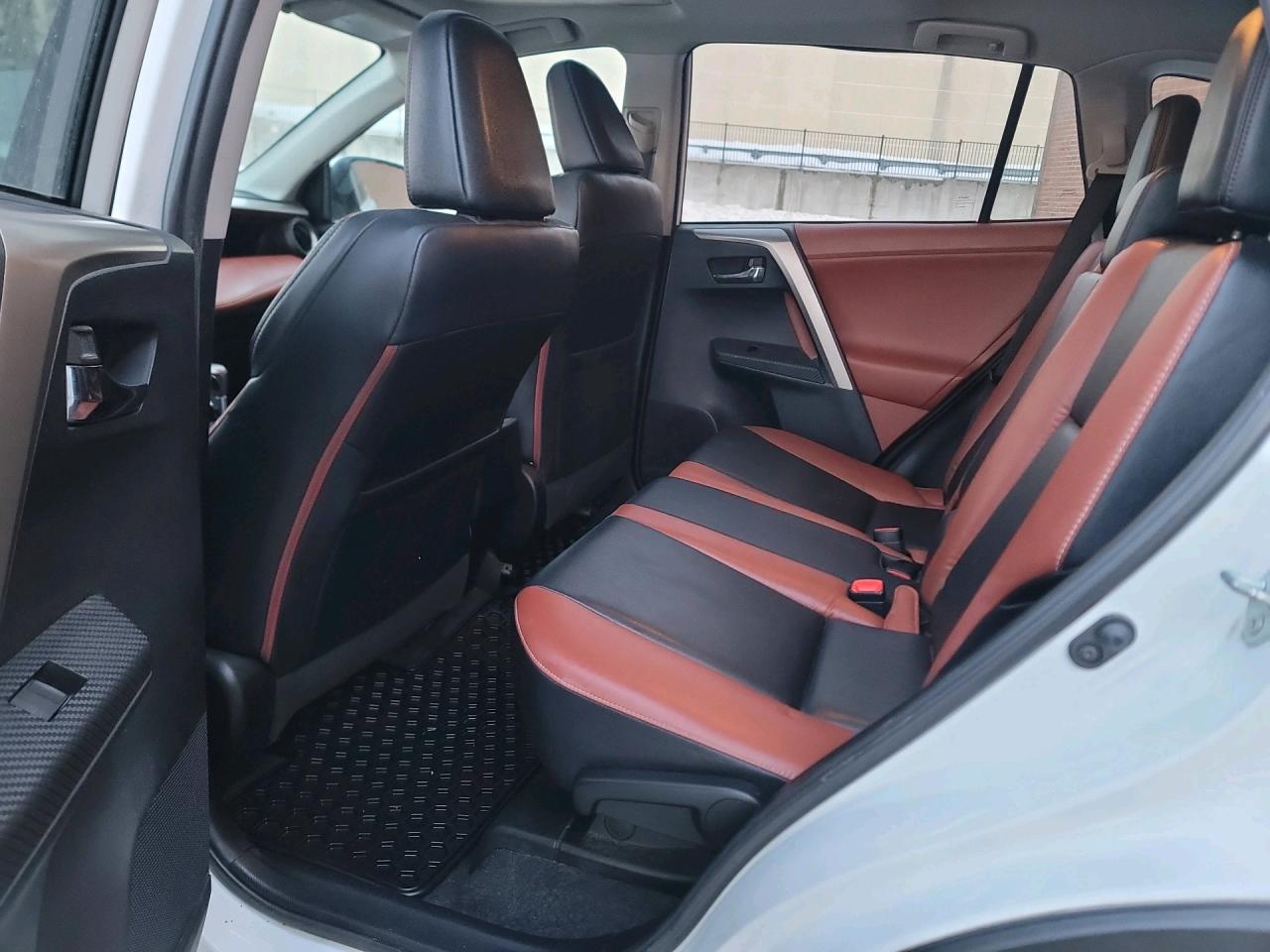 2013 Toyota RAV4 AWD Limited - Navi-Sunroof-Leather-Rearview Camera Photo