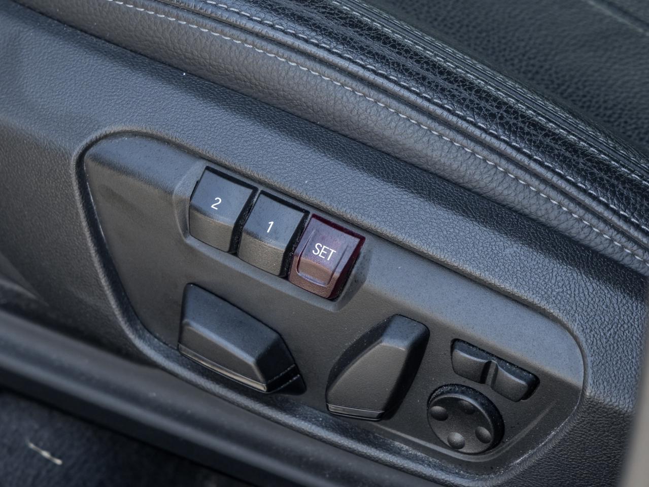 2018 BMW X1 XDrive28i Premium PKG-Dealer Serviced-Pano Roof-Sp Photo