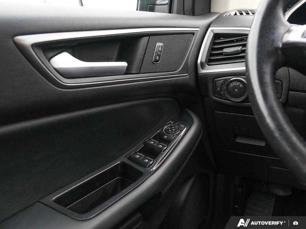 2016 Ford Edge SELCERTIFIED AS-TRADED, ONE-OWNER, NAV, BACKUP CAM Photo