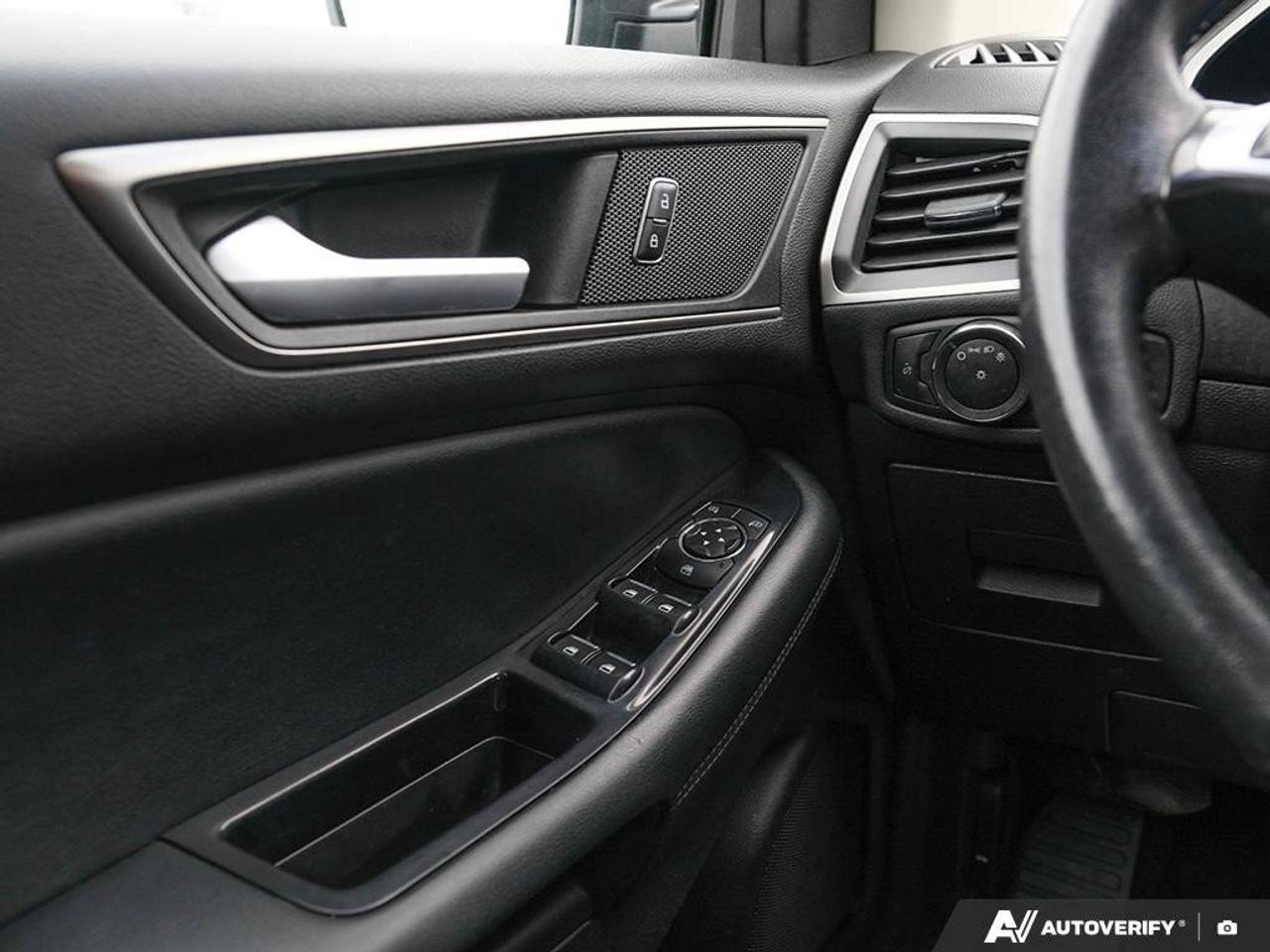 2016 Ford Edge SELCERTIFIED AS-TRADED, ONE-OWNER, NAV, BACKUP CAM Photo