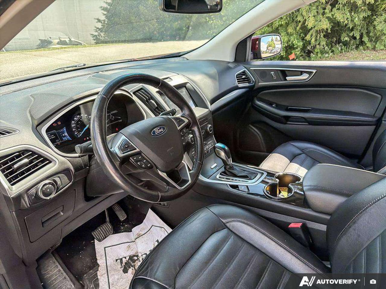 2016 Ford Edge SELCERTIFIED AS-TRADED, ONE-OWNER, NAV, BACKUP CAM, HEATED SEATS Photo