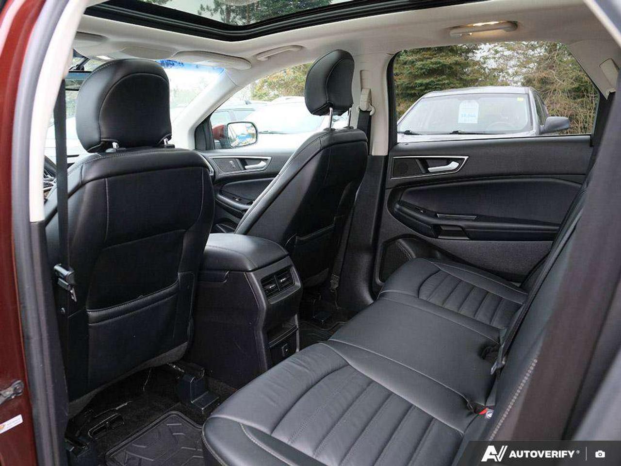 2016 Ford Edge SELCERTIFIED AS-TRADED, ONE-OWNER, NAV, BACKUP CAM, HEATED SEATS Photo