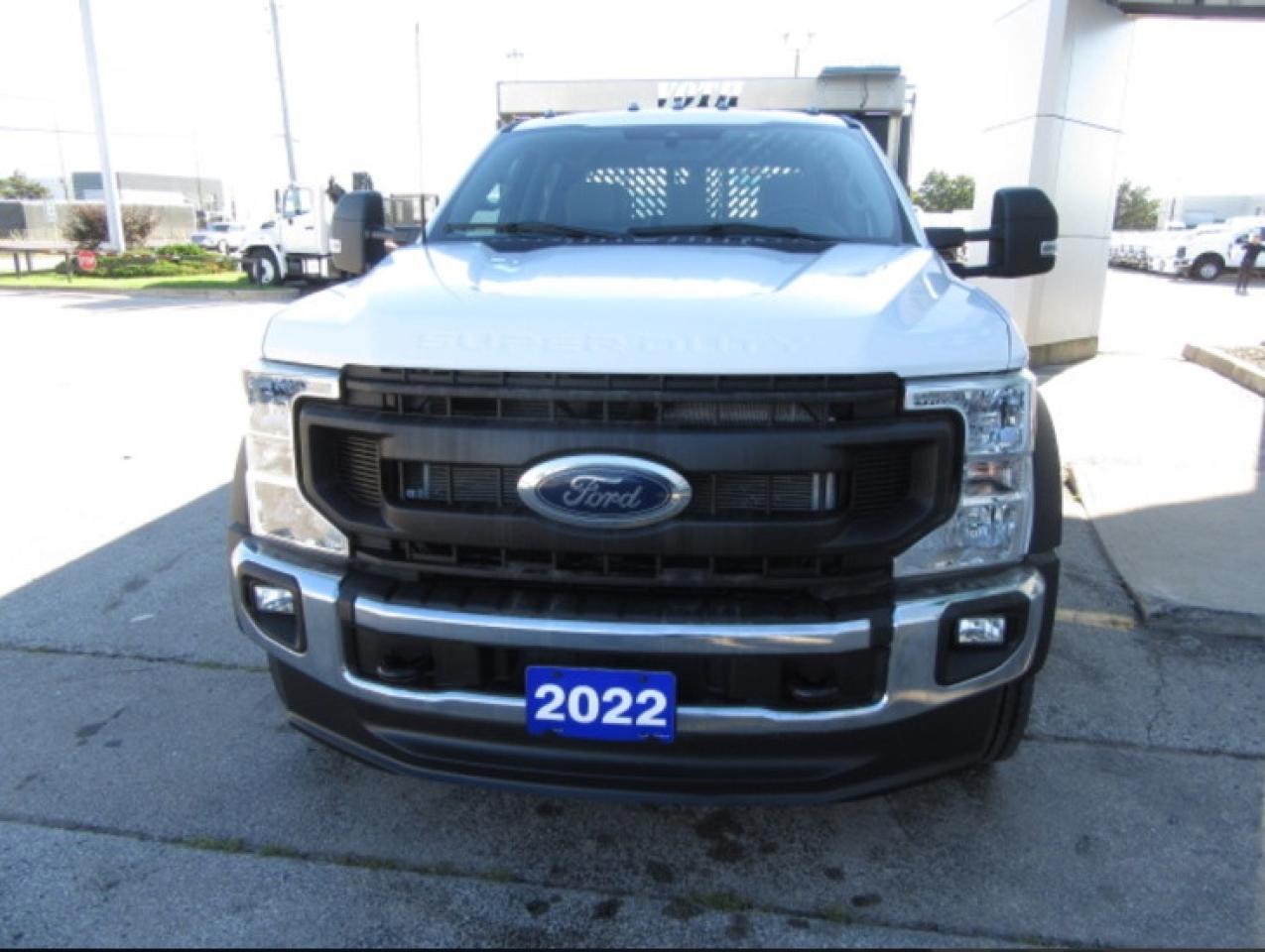 2022 Ford F-550 4X4 CREW CAB DIESEL WITH 12FT STEEL DUMP BOX Photo