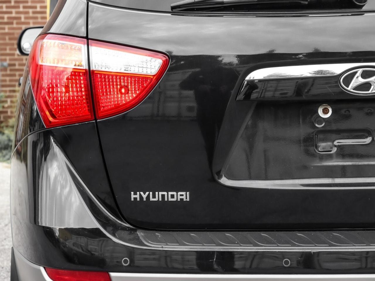 2012 Hyundai Veracruz GL 7 pass, Sunroof Photo