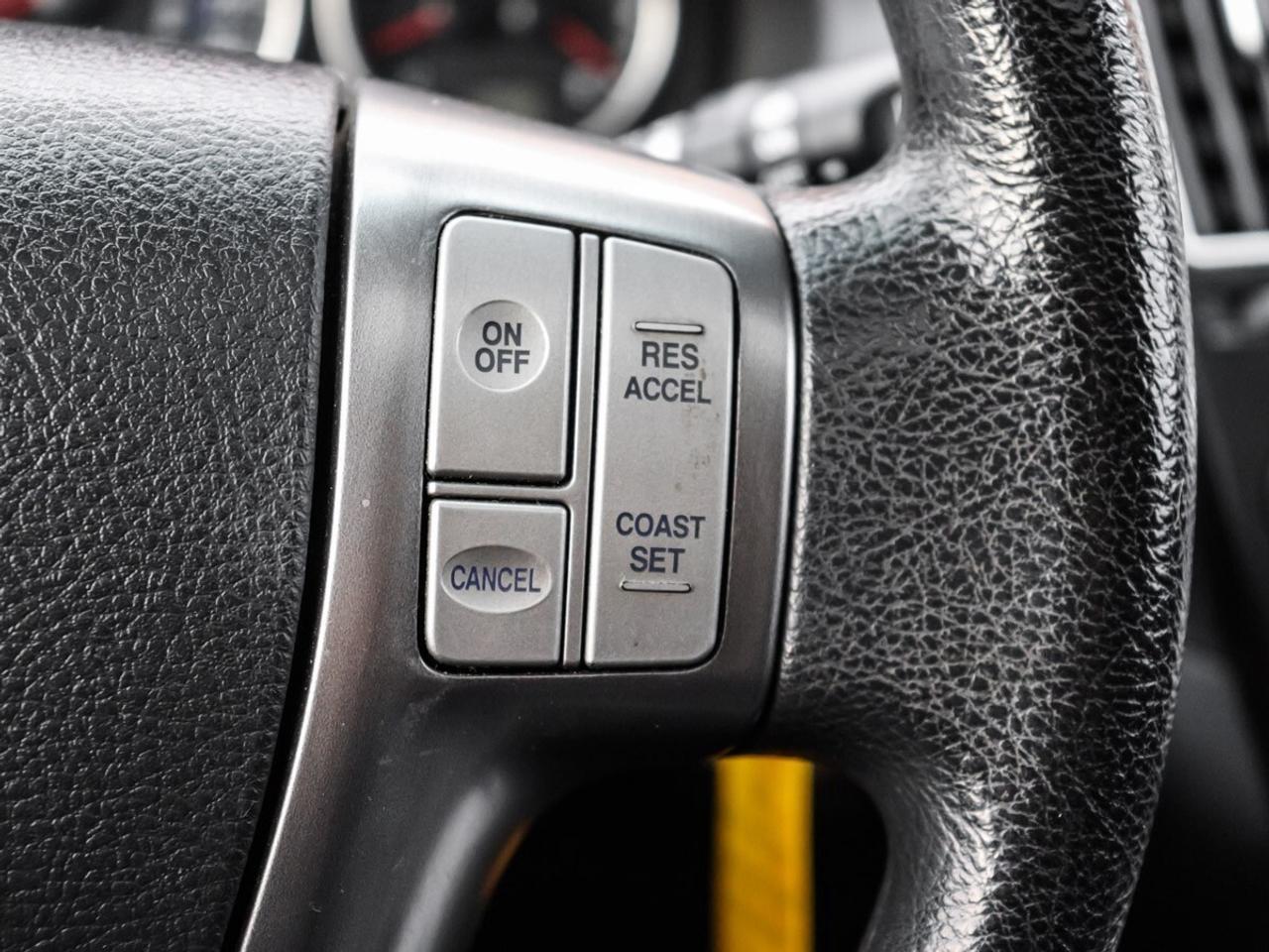 2012 Hyundai Veracruz GL 7 pass, Sunroof Photo