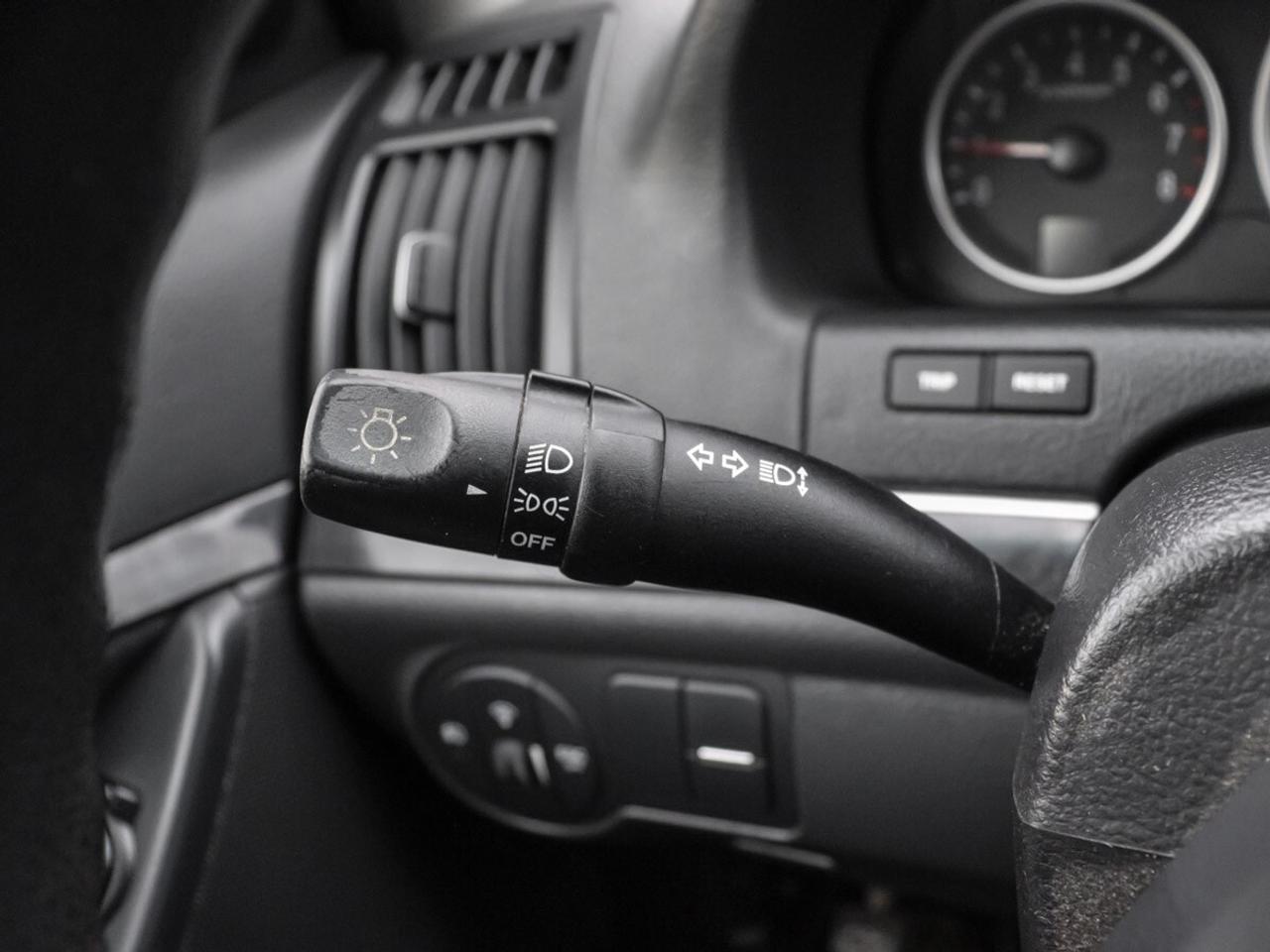 2012 Hyundai Veracruz GL 7 pass, Sunroof Photo