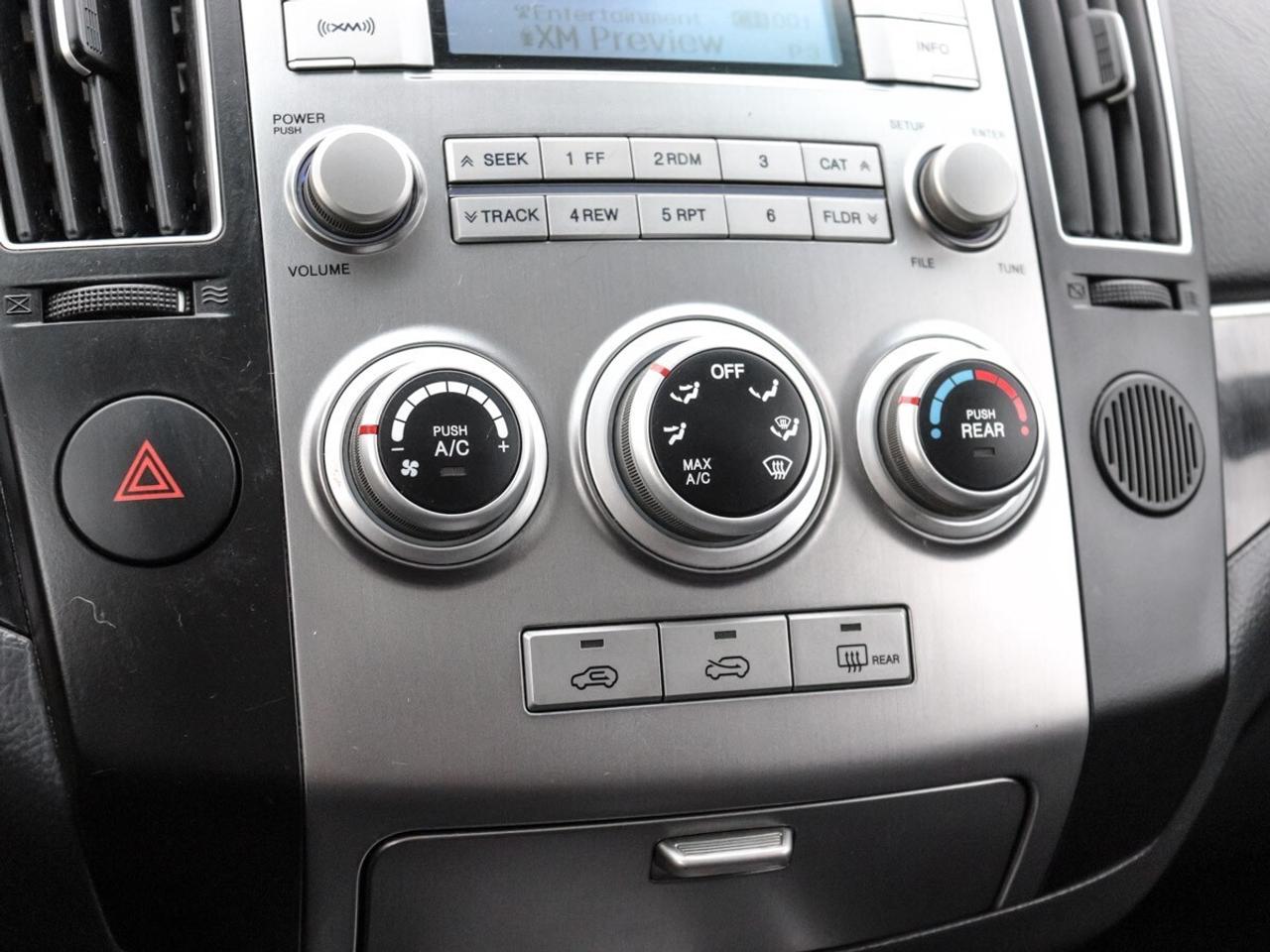 2012 Hyundai Veracruz GL 7 pass, Sunroof Photo