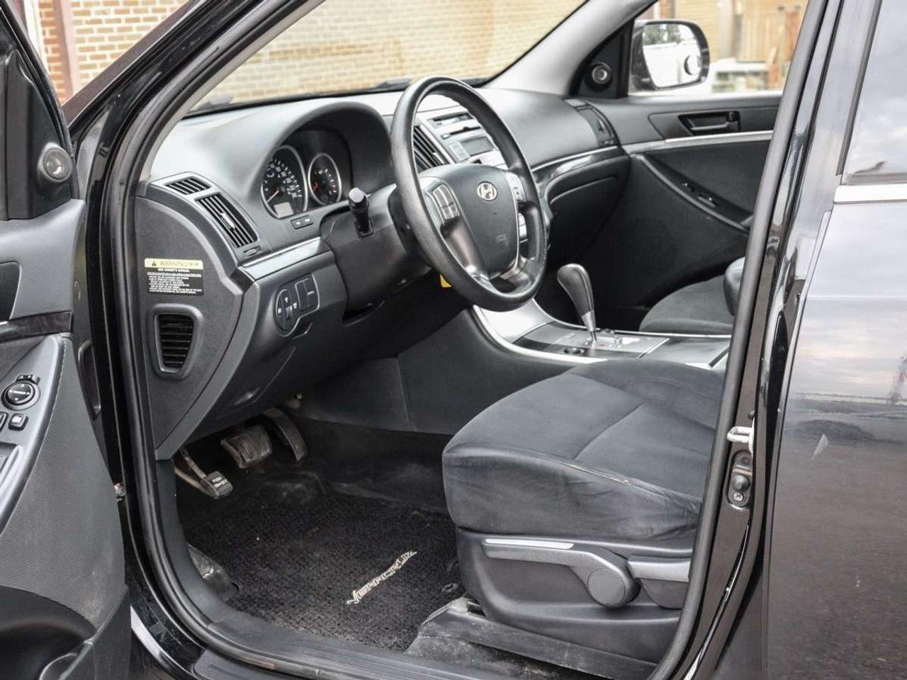 2012 Hyundai Veracruz GL 7 pass, Sunroof Photo