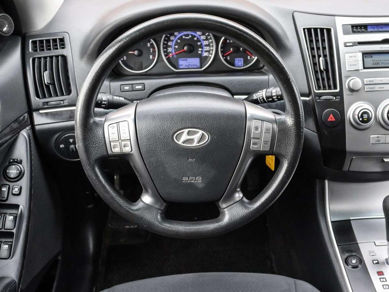 2012 Hyundai Veracruz GL 7 pass, Sunroof Photo