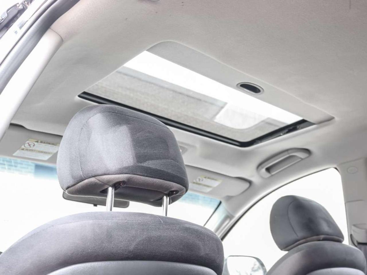 2012 Hyundai Veracruz GL 7 pass, Sunroof Photo