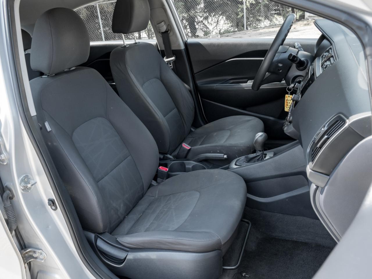 2016 Kia Rio HB Auto EX Photo