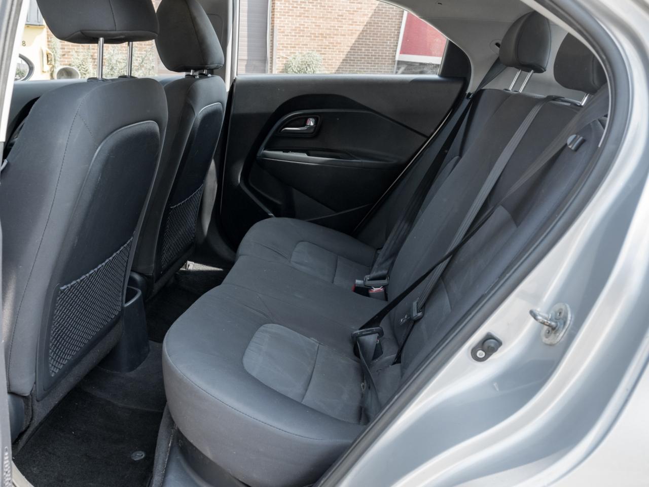 2016 Kia Rio HB Auto EX Photo