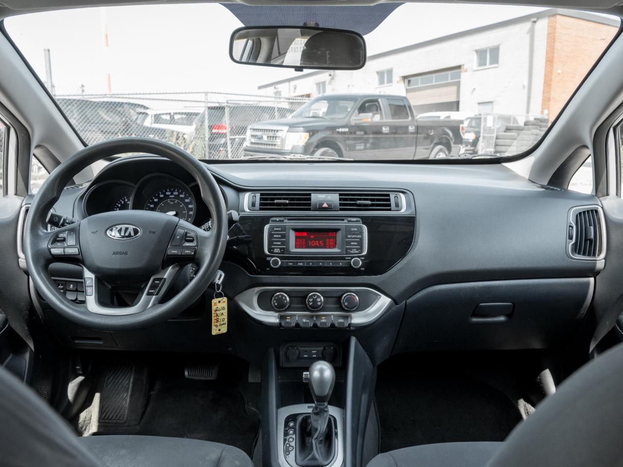 2016 Kia Rio HB Auto EX Photo