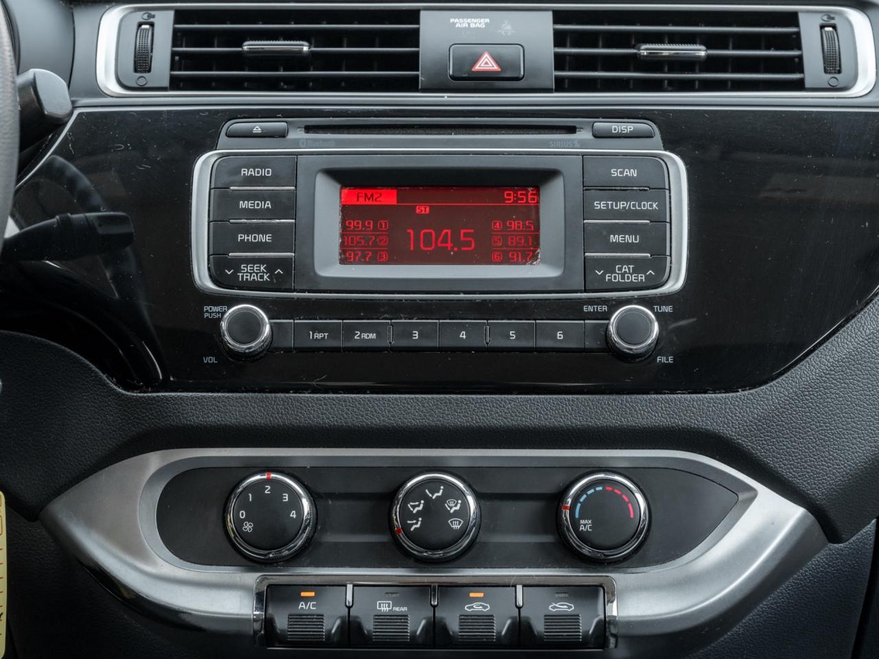 2016 Kia Rio HB Auto EX Photo