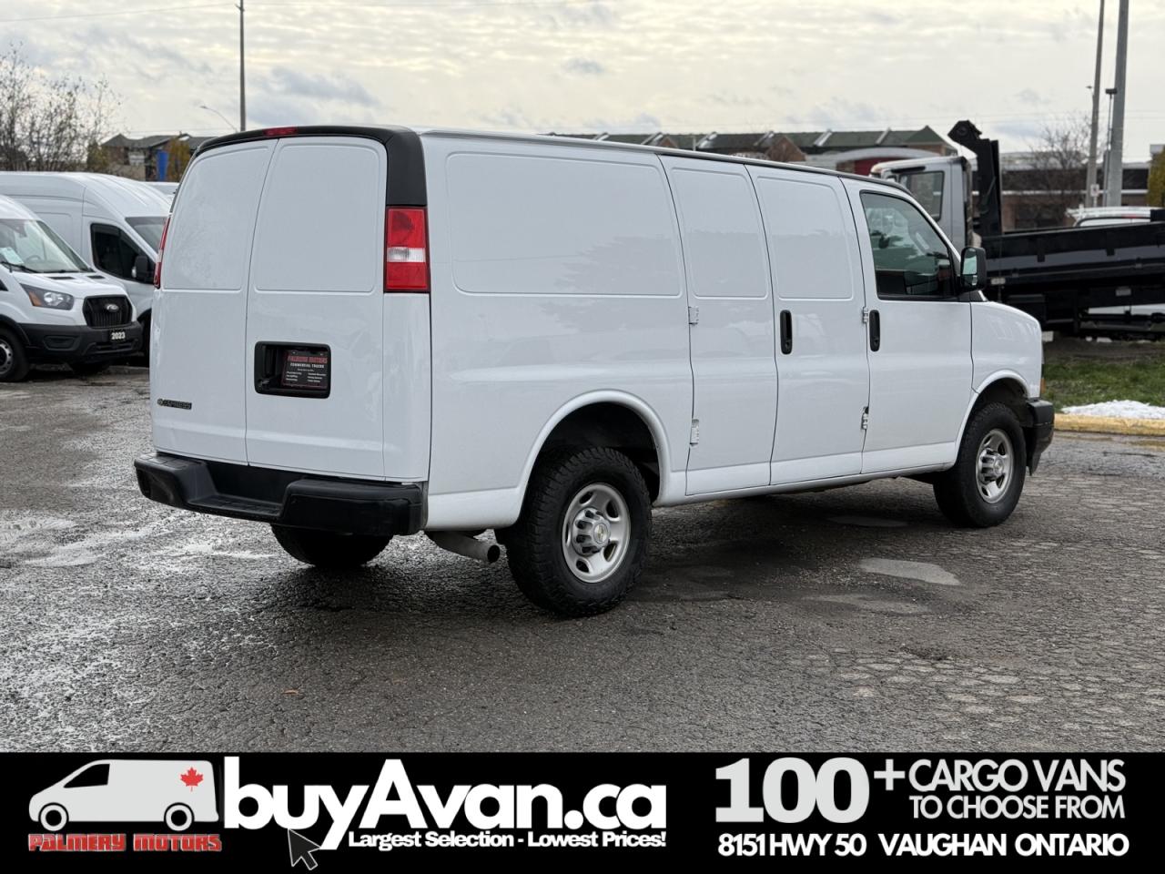 2022 GMC Savana Cargo Van Low Kms Cargo Van Photo