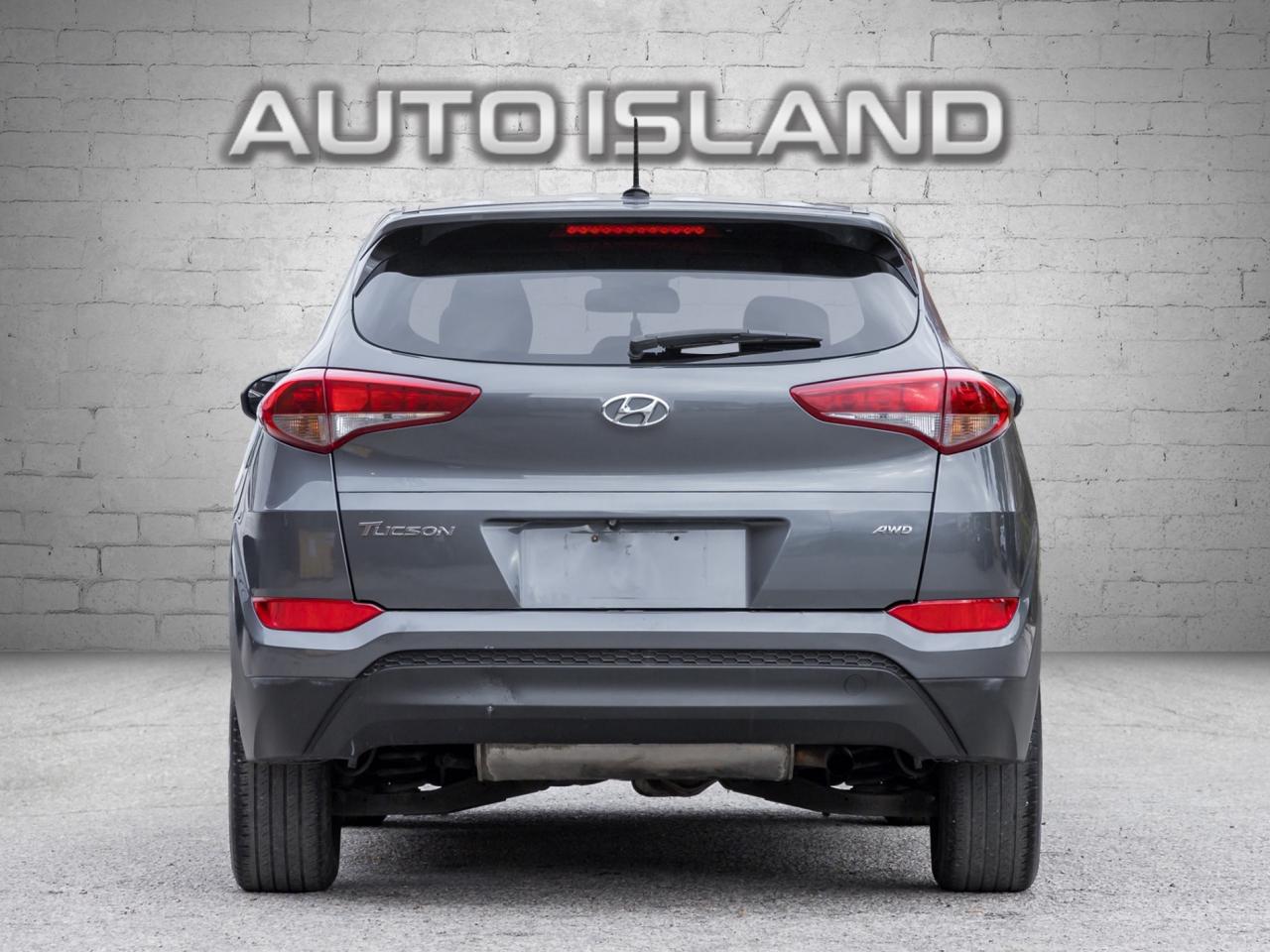 2017 Hyundai Tucson FWD 4DR 2.0L Photo