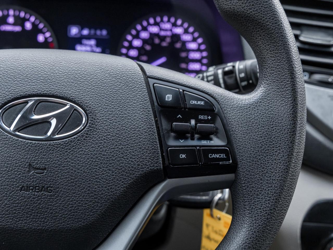 2017 Hyundai Tucson FWD 4DR 2.0L Photo