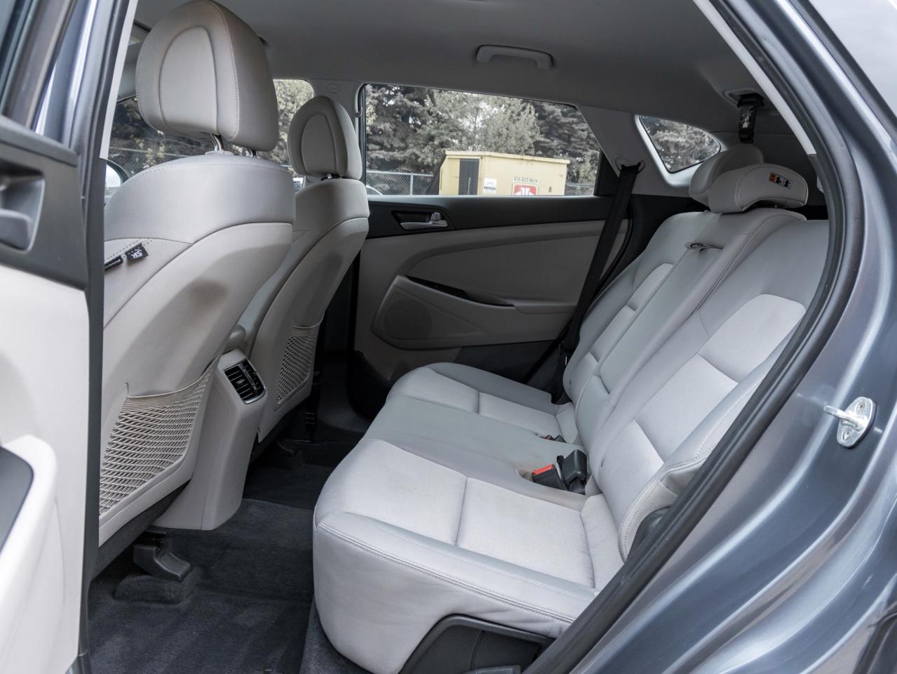 2017 Hyundai Tucson FWD 4DR 2.0L Photo