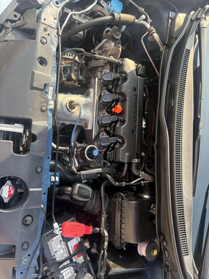 2015 Honda Civic 4dr Auto LX Photo