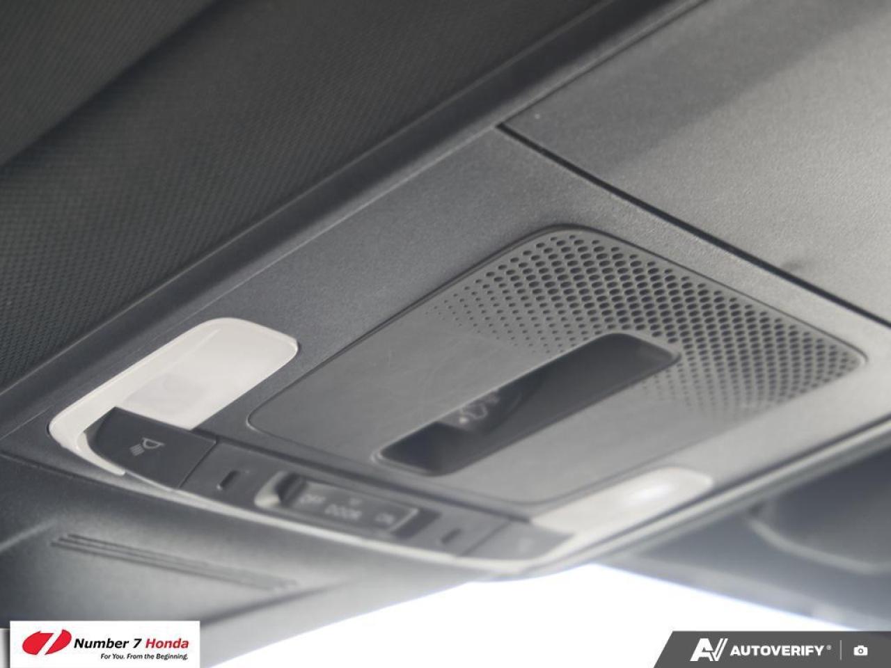 2023 Honda CR-V Hybrid Touring *EXTENDED FACTORY WARRANTY*ONE OWNER Photo