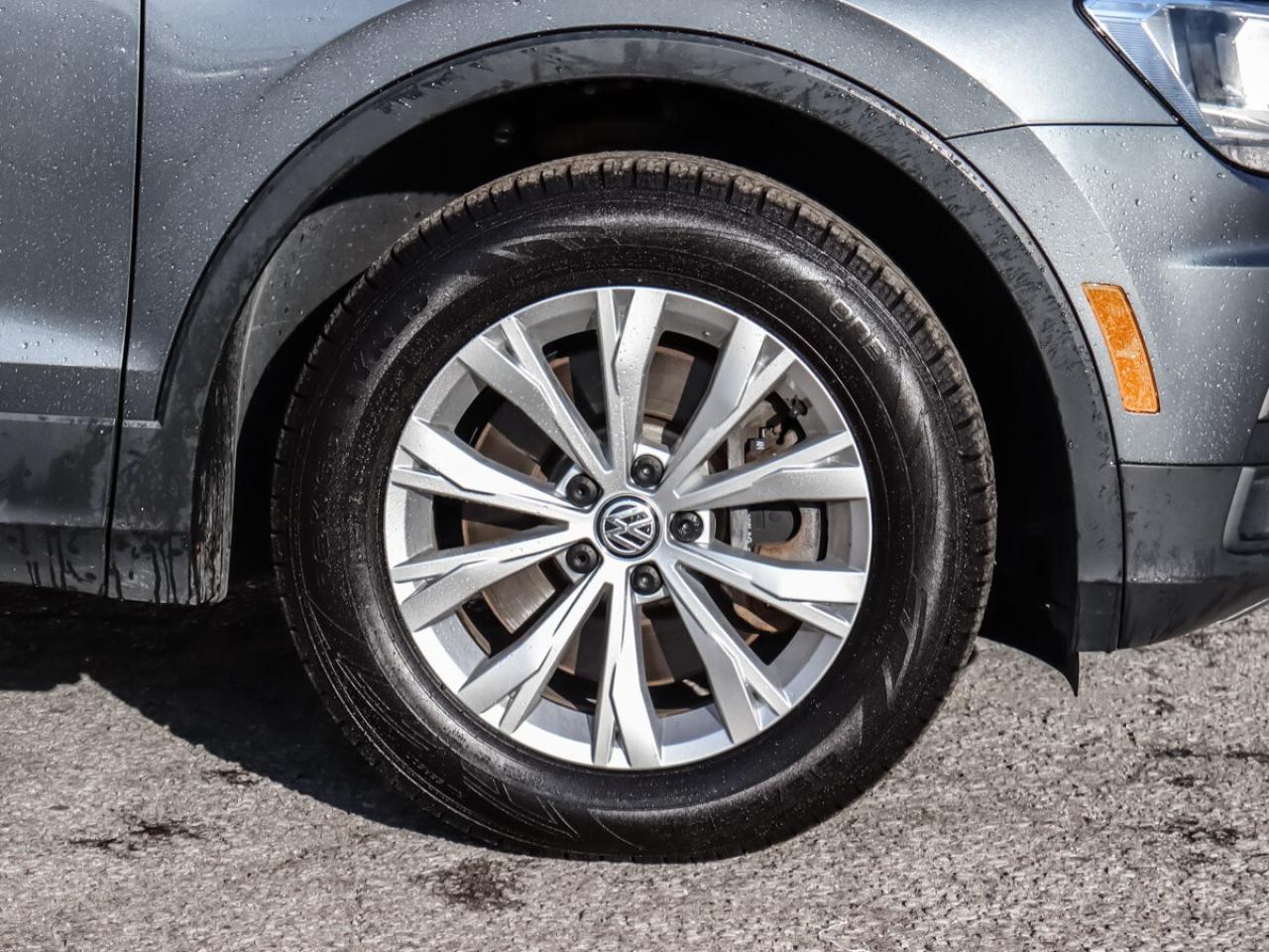 2018 Volkswagen Tiguan AWD - Dealer Serviced-Heated Seats-Rearview Camera Photo