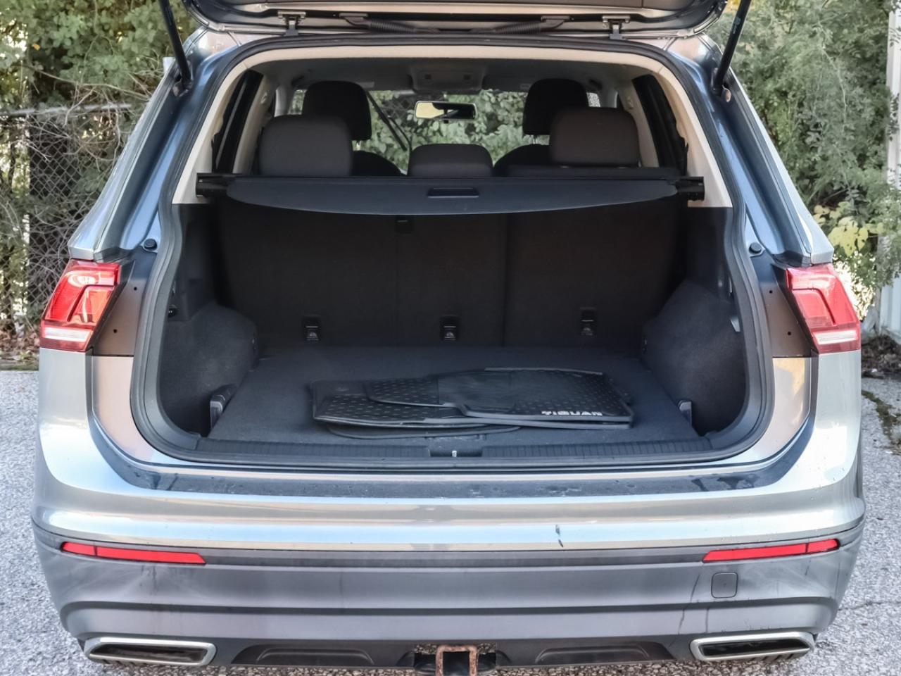 2018 Volkswagen Tiguan AWD - Dealer Serviced-Heated Seats-Rearview Camera Photo