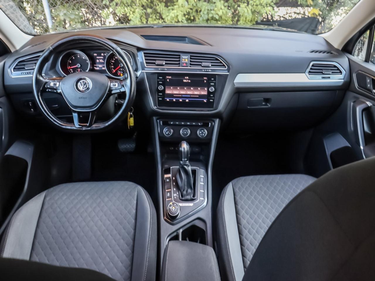 2018 Volkswagen Tiguan AWD - Dealer Serviced-Heated Seats-Rearview Camera Photo