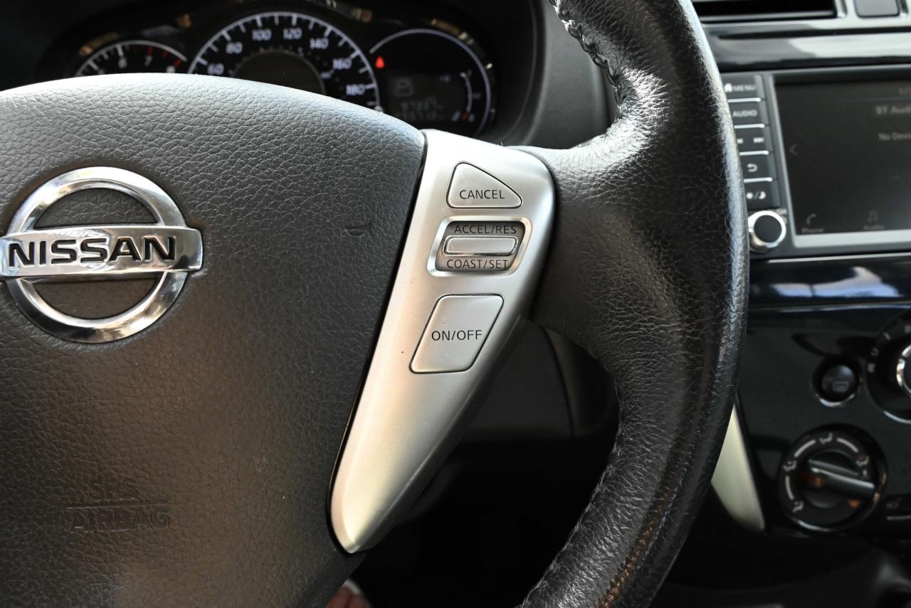 2019 Nissan Versa Note SV Pkg/ Power Options/ Keyless Entry/ Alloy wheels Photo