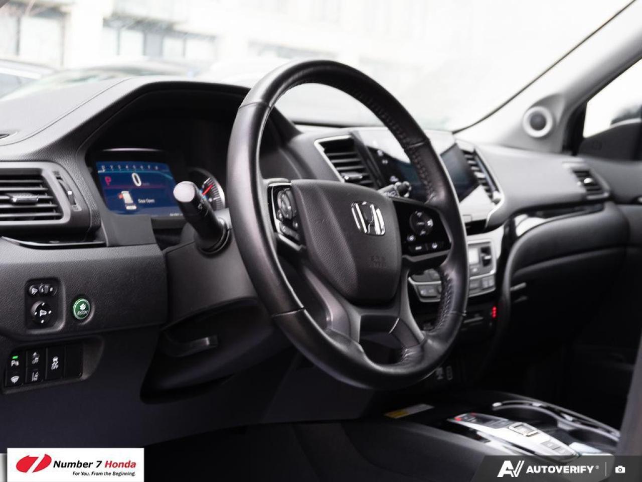 2021 Honda Pilot Touring 7p *EXTENDED FACTORY WARRANTY Photo