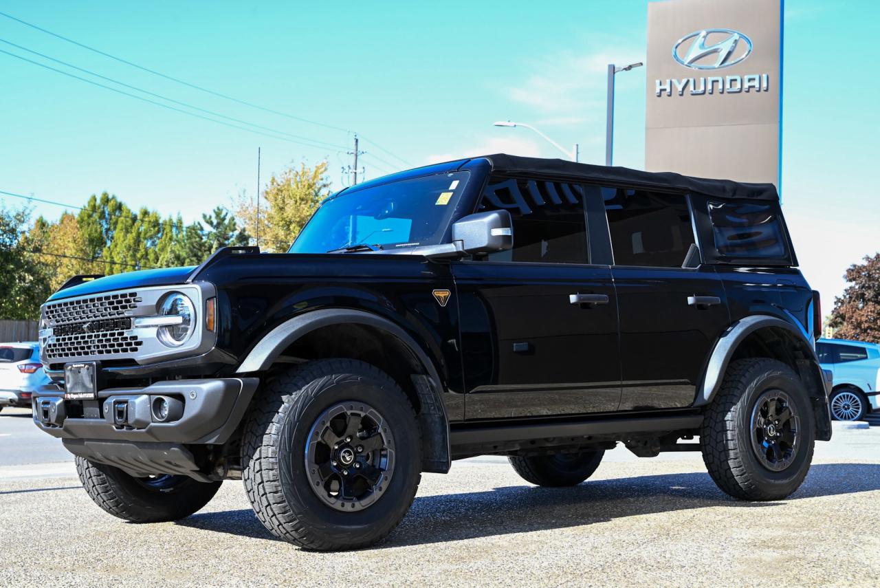2022 Ford Bronco Badlands RARE 6 SPEED MANUAL Photo