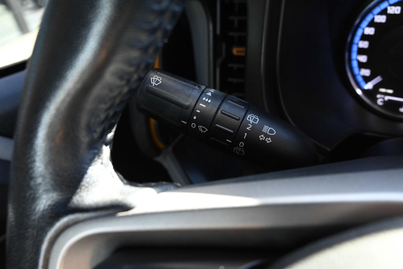 2022 Ford Bronco Badlands RARE 6 SPEED MANUAL Photo