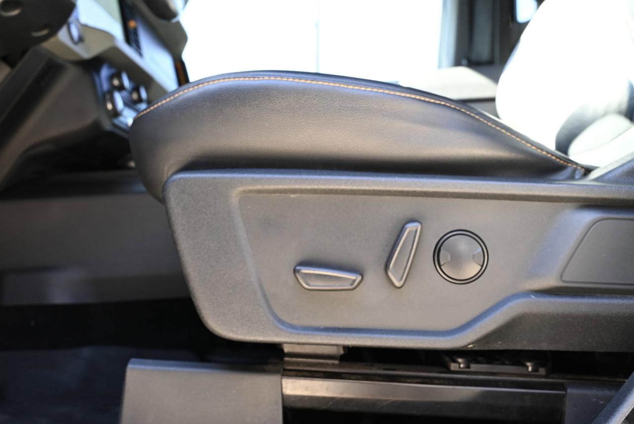 2022 Ford Bronco Badlands RARE 6 SPEED MANUAL Photo