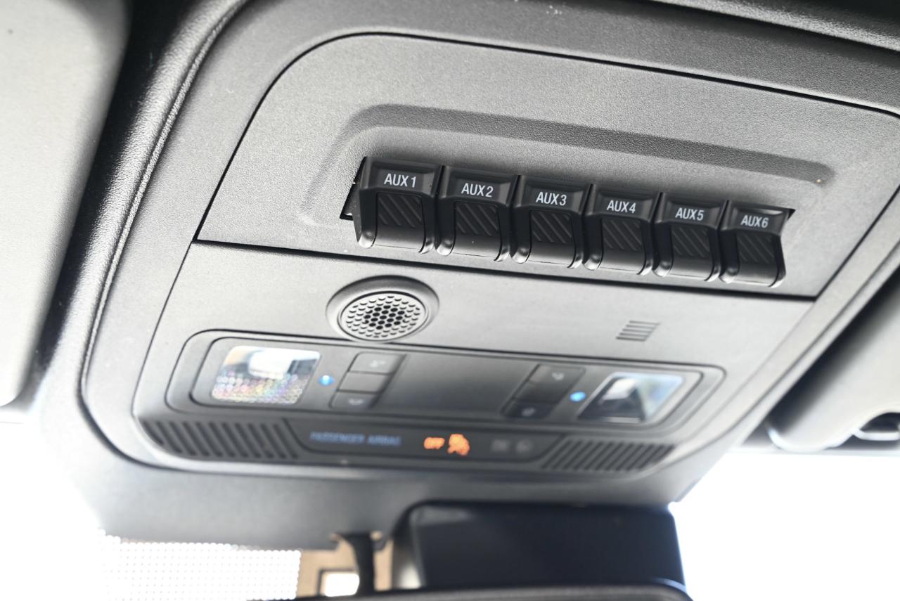 2022 Ford Bronco Badlands RARE 6 SPEED MANUAL Photo