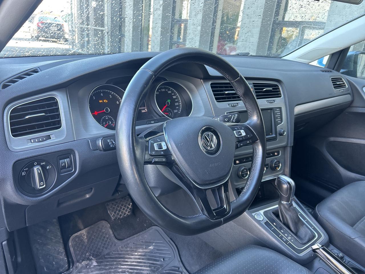 2017 Volkswagen Golf SportWagen 4dr DSG 1.8 TSI Comfortline 4MOTION   Pano Sunroof Photo