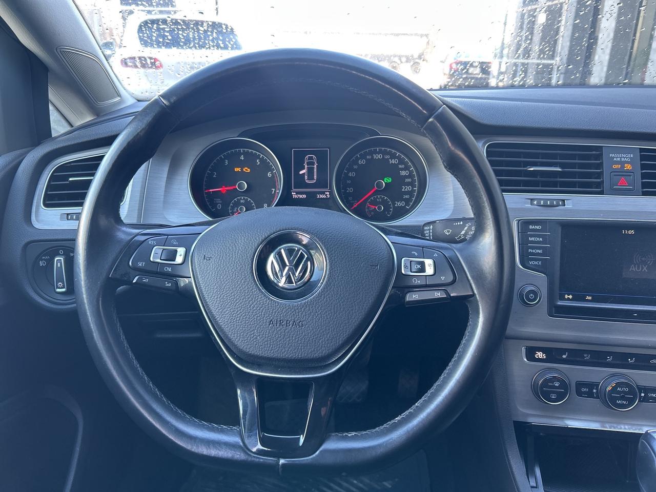 2017 Volkswagen Golf SportWagen 4dr DSG 1.8 TSI Comfortline 4MOTION   Pano Sunroof Photo