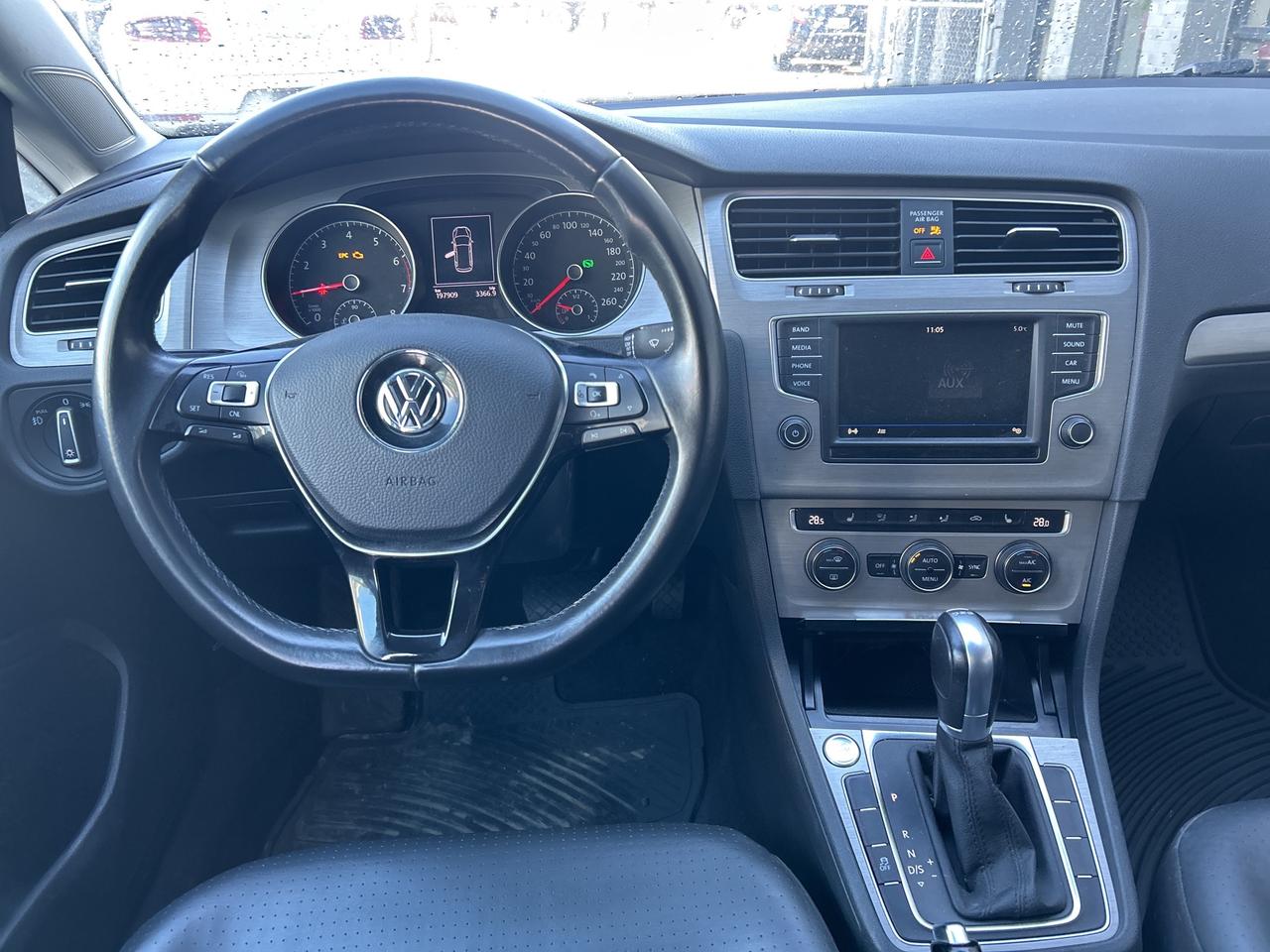 2017 Volkswagen Golf SportWagen 4dr DSG 1.8 TSI Comfortline 4MOTION   Pano Sunroof Photo