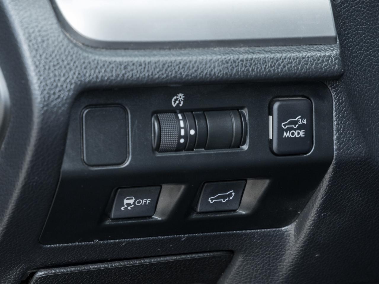 2016 Subaru Forester CVT 2.5 Photo