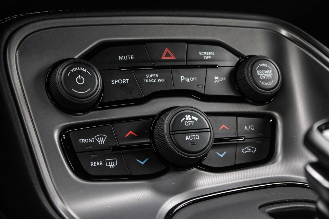 2023 Dodge Challenger R/T  SiriusXM HtdSeats BkpCam Photo