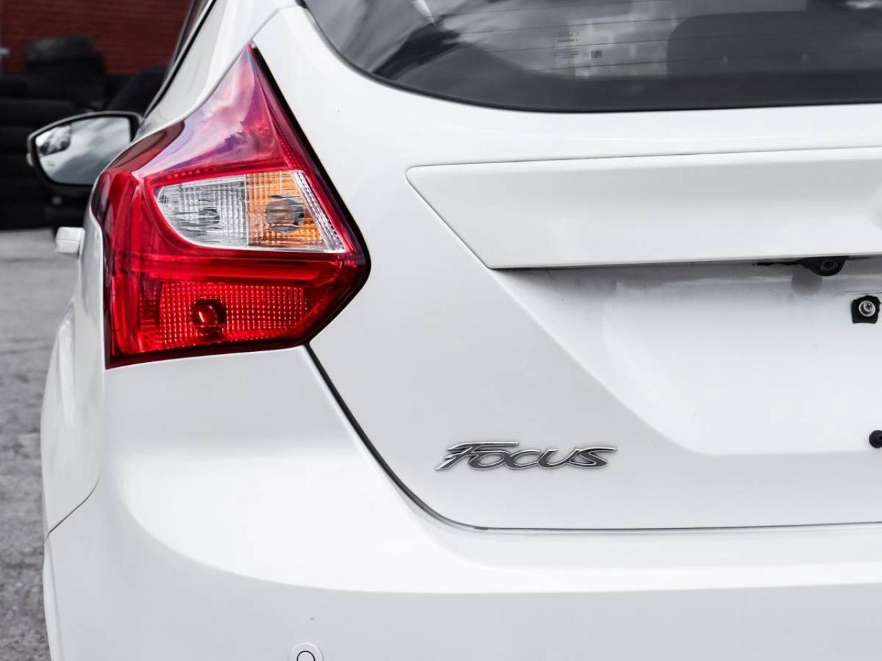 2012 Ford Focus HB Titanium Photo