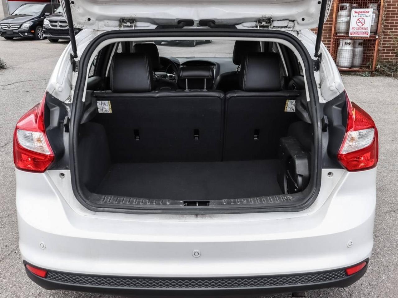 2012 Ford Focus HB Titanium Photo