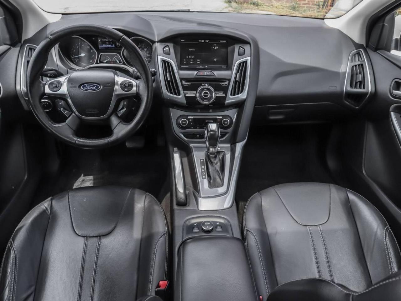 2012 Ford Focus HB Titanium Photo