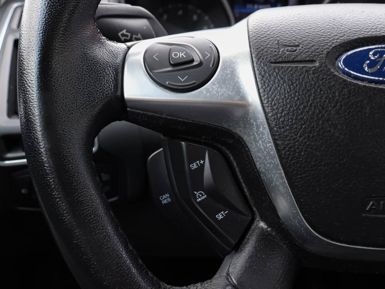 2012 Ford Focus HB Titanium Photo