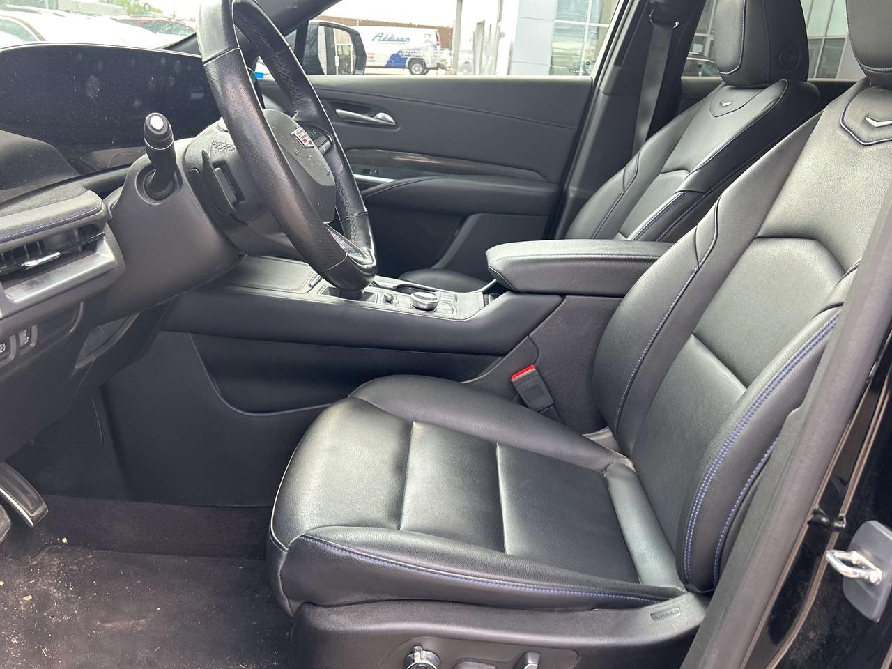 2024 Cadillac XT4 AWD 4dr Sport Photo