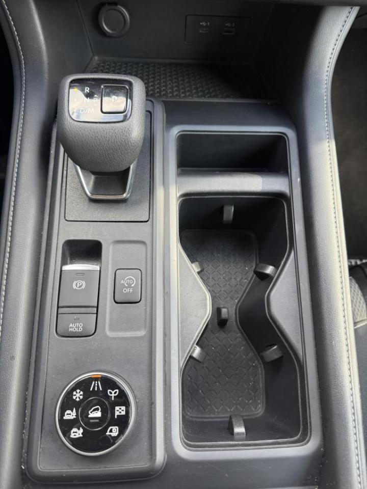 2023 Nissan Pathfinder S 4WD Photo